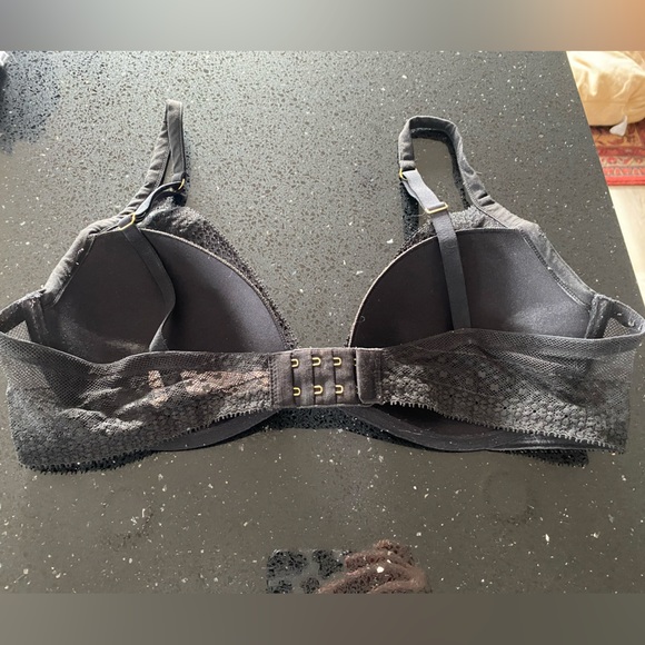 Victoria's Secret Black Demi Bra - Picture 2 of 3
